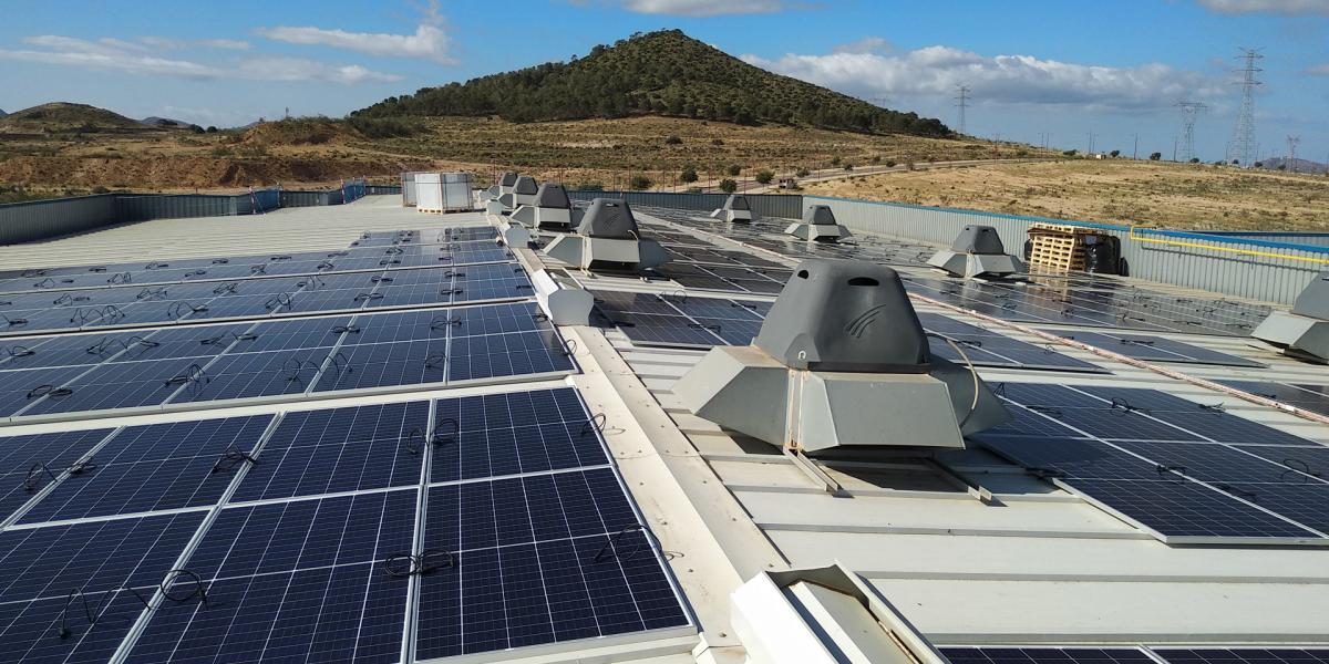 NOVAS TECNOLOGIAS DE MÓDULOS FOTOVOLTAICOS